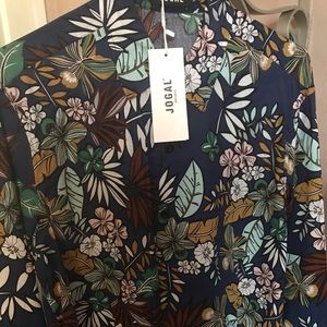 Brand New Jogal Floral Shirt. Size XL